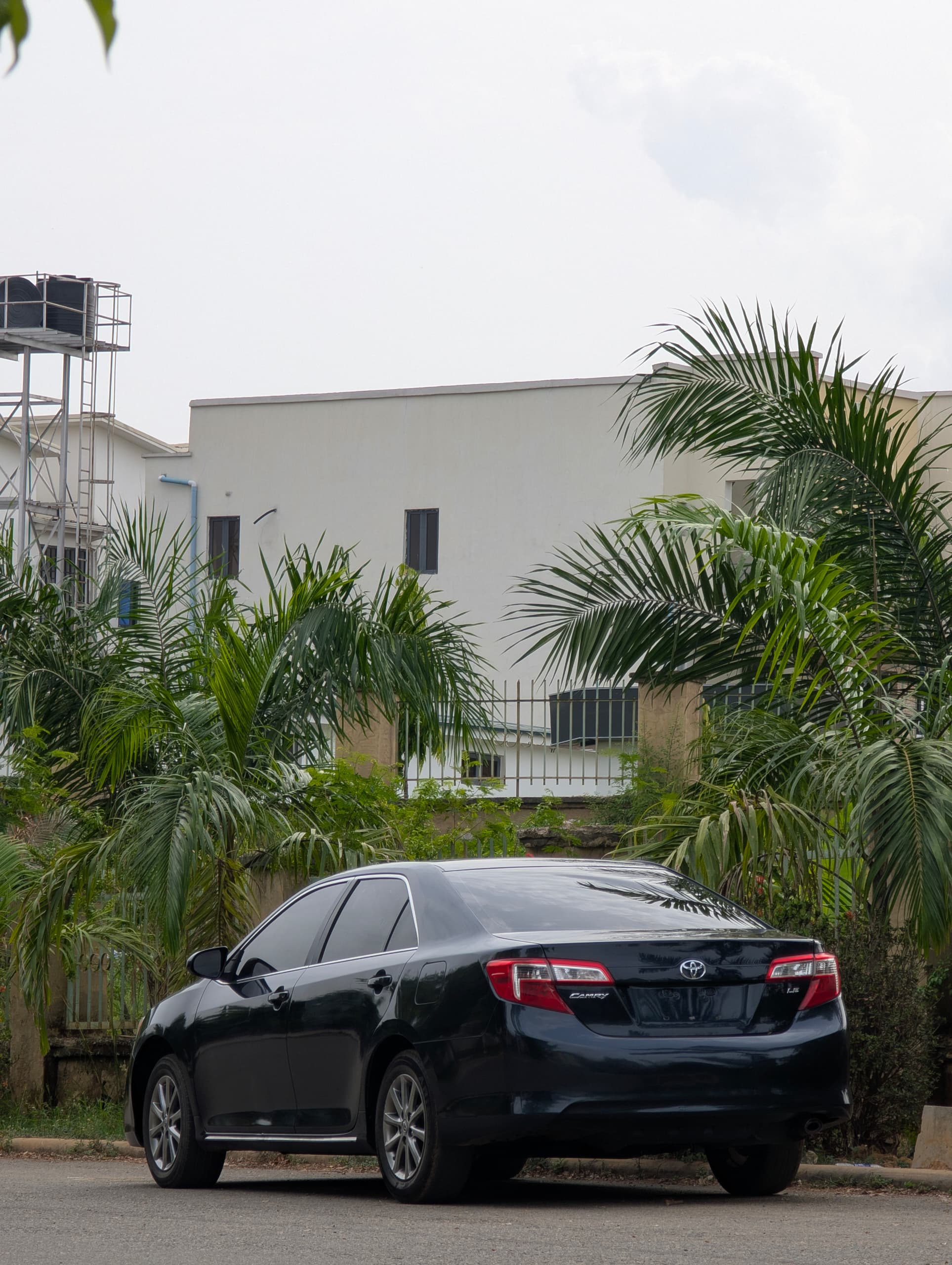 2013 Toyota Camry Le - photo 3 of 6 | BSF Cars